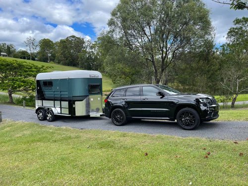 Luxury horse floats for sale with living quarters in Melbourne